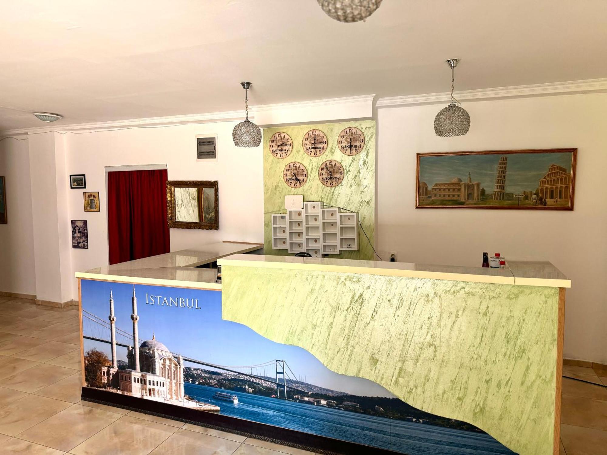 Hotel Istanbul Skopje Exteriör bild