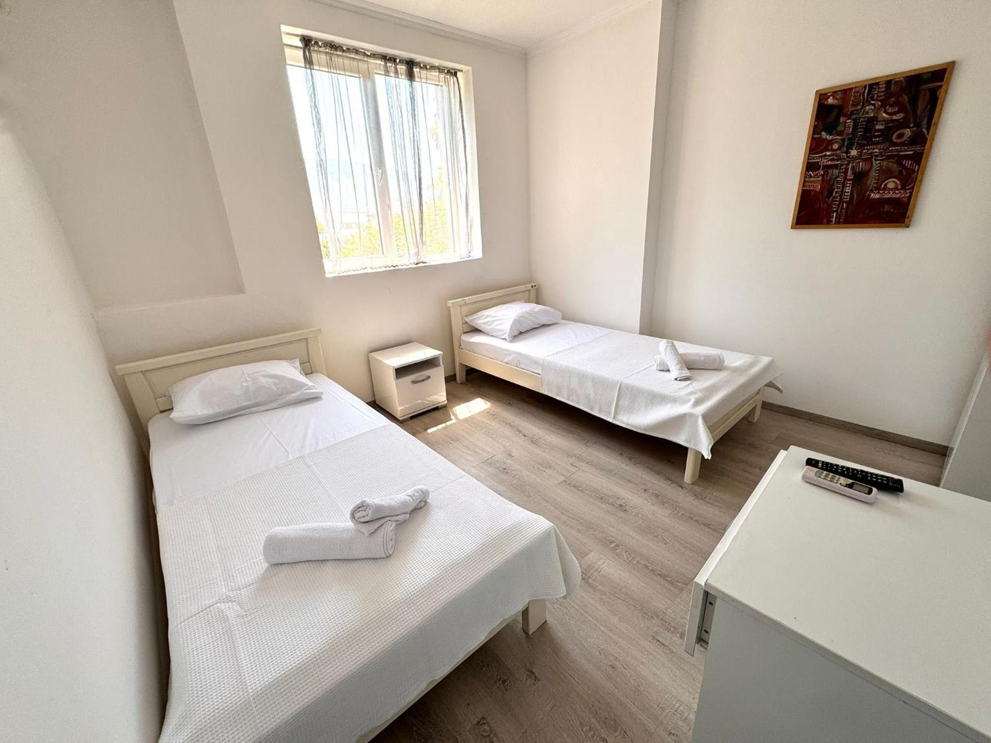 Hotel Istanbul Skopje Exteriör bild