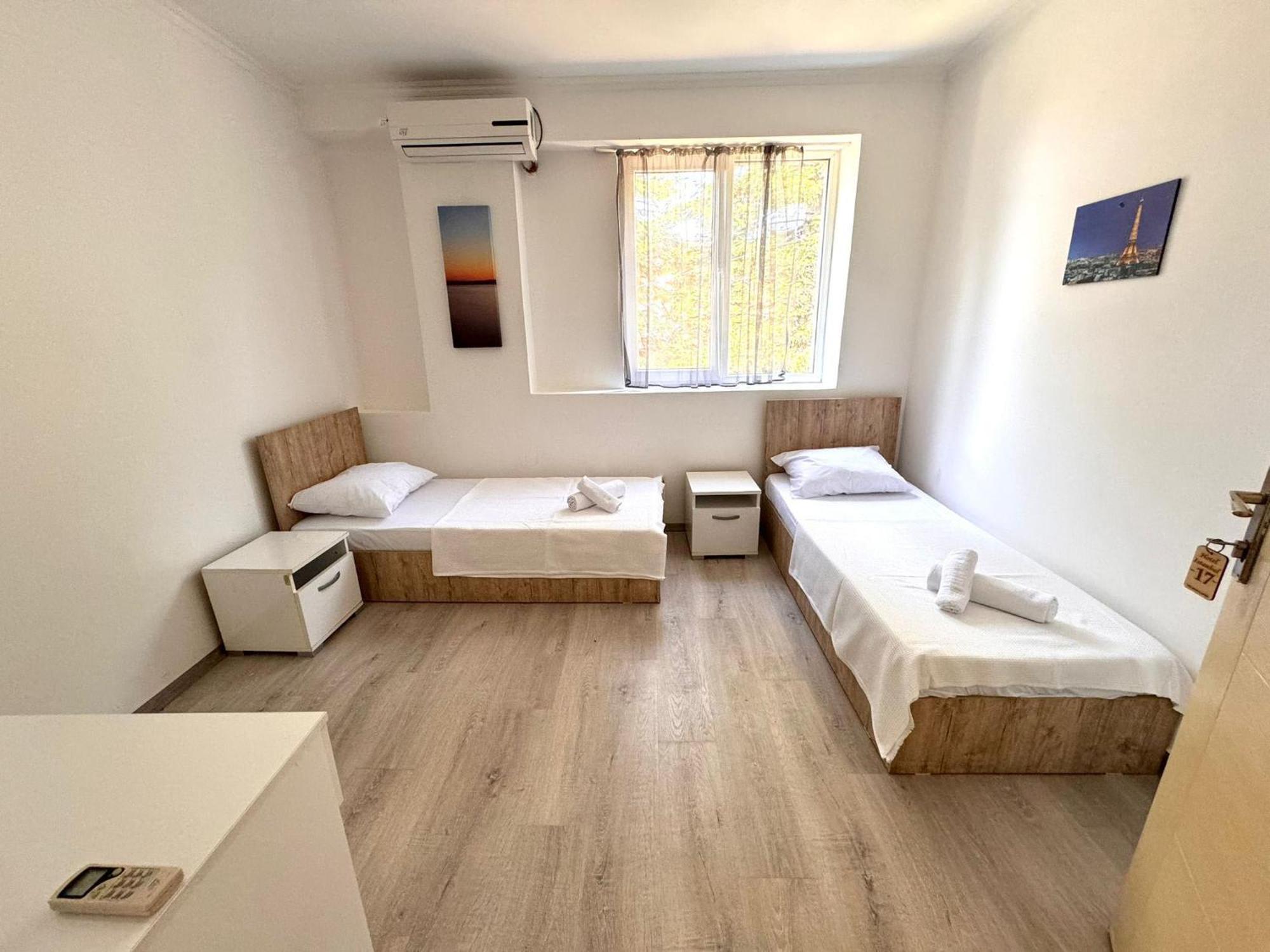 Hotel Istanbul Skopje Exteriör bild